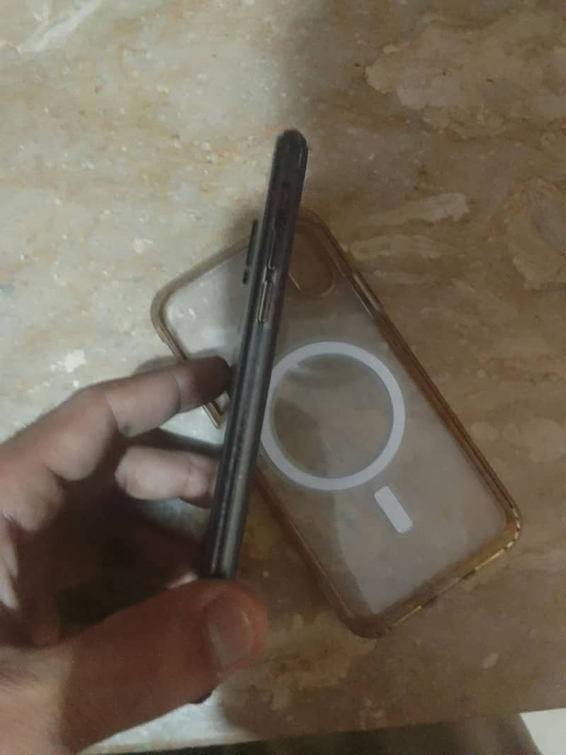 Apple iPhone X 0