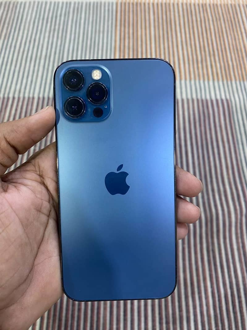 Apple iPhone 12 Pro 1