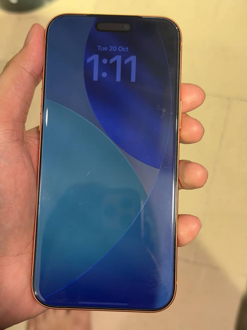 Apple iPhone 17 Pro Max 9