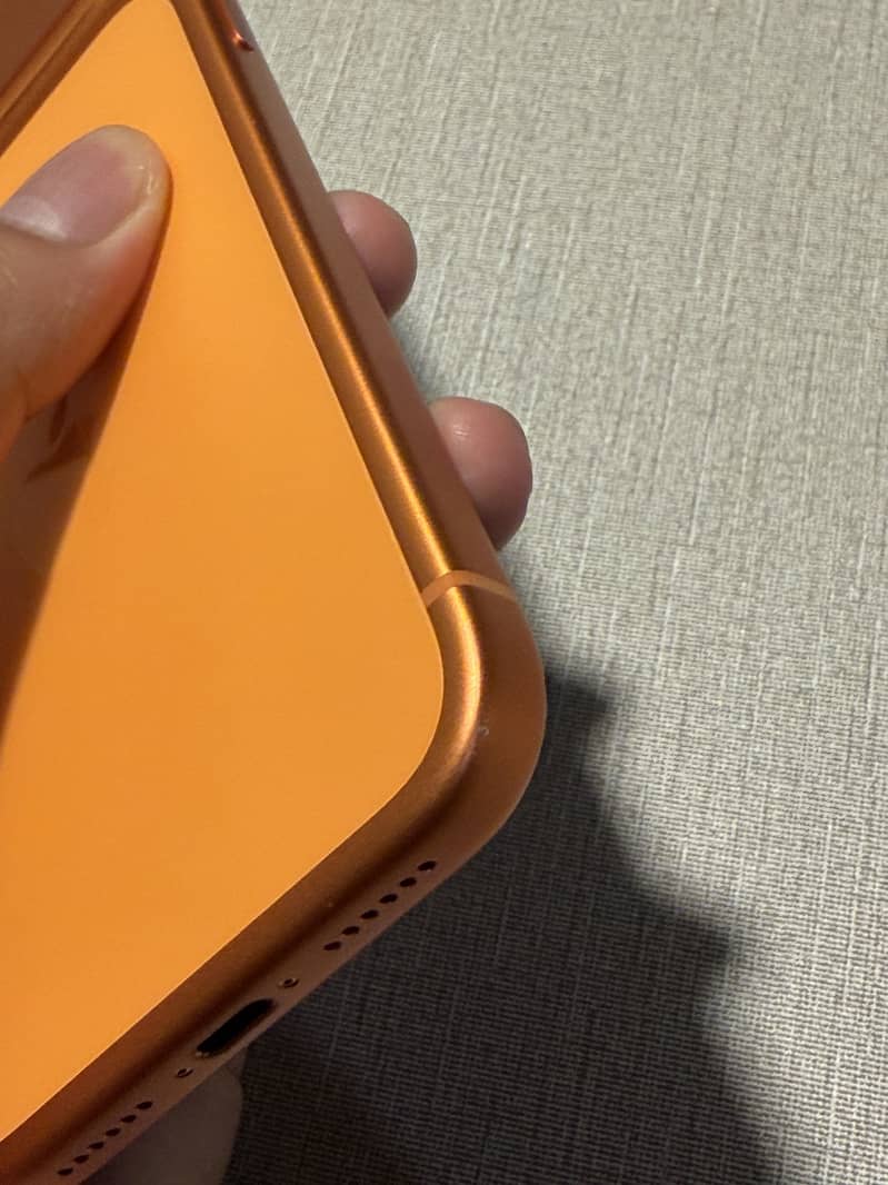 Apple iPhone 17 Pro Max 10