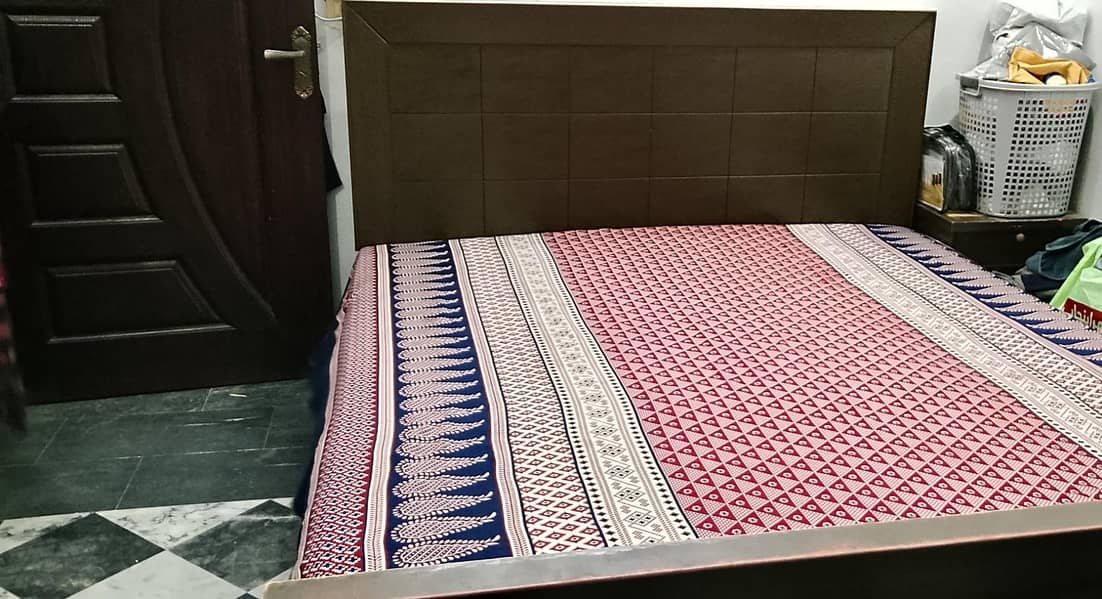 king bed with set 2