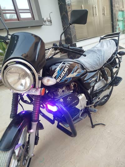 Suzuki GS SE 2019#0/3/1/7/0/0/2/4/6/2/9