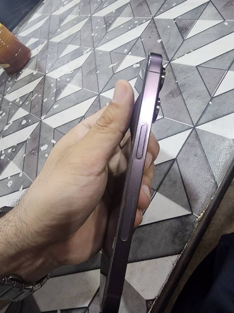 Iphone 14 pro FU 2