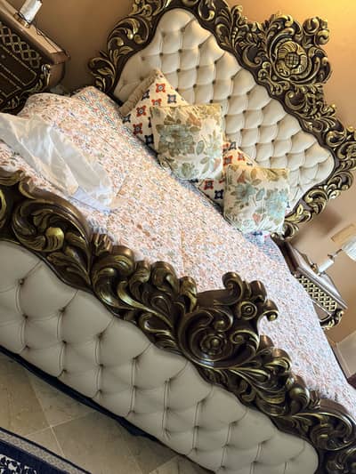 Swat wooden bed