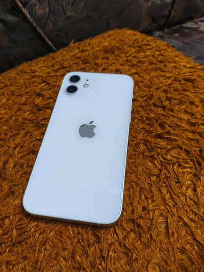 Apple iPhone 12