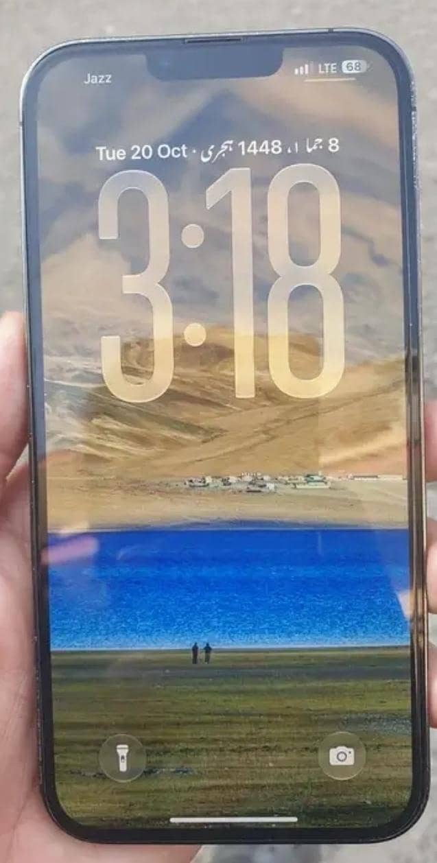 Apple iPhone 13 Pro Max 1