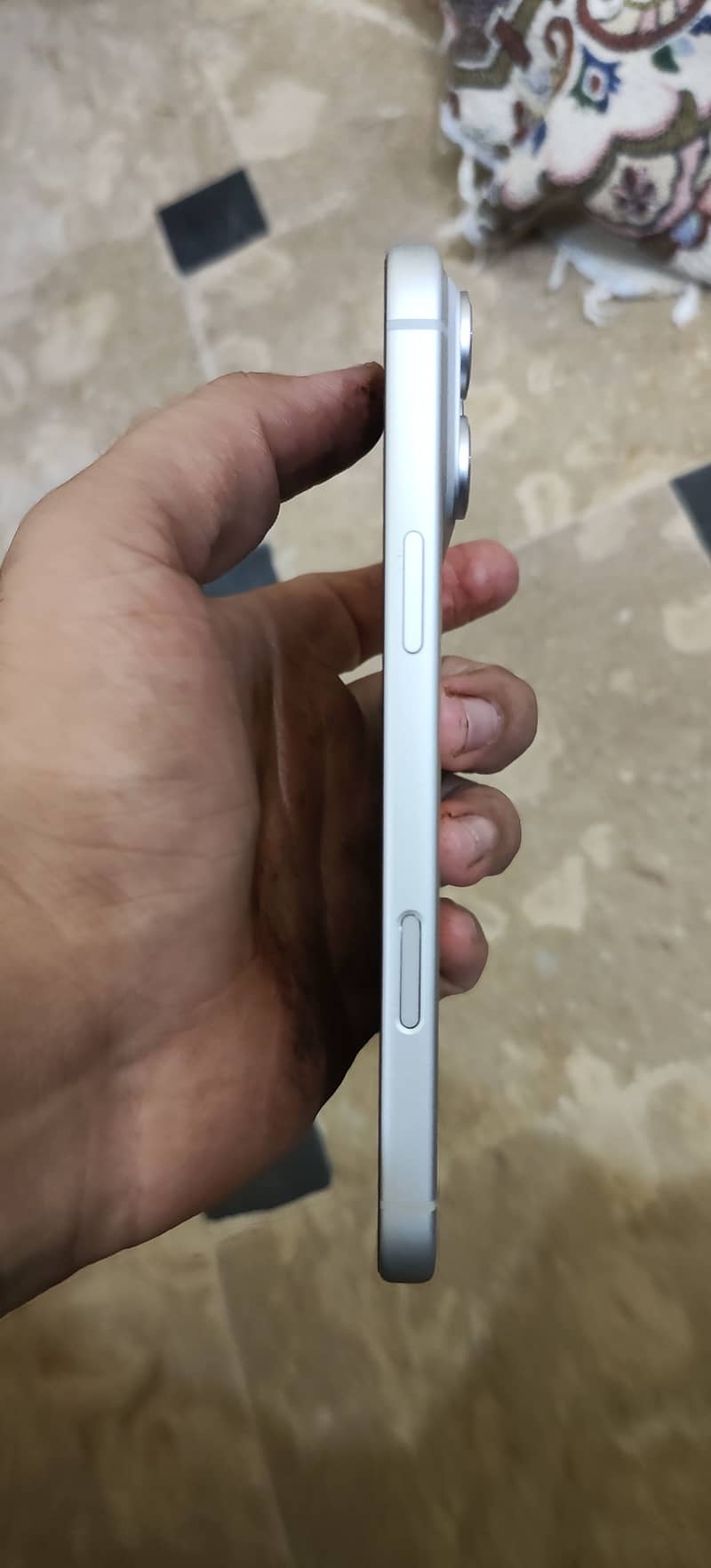 Apple iPhone 17 Pro Max 4