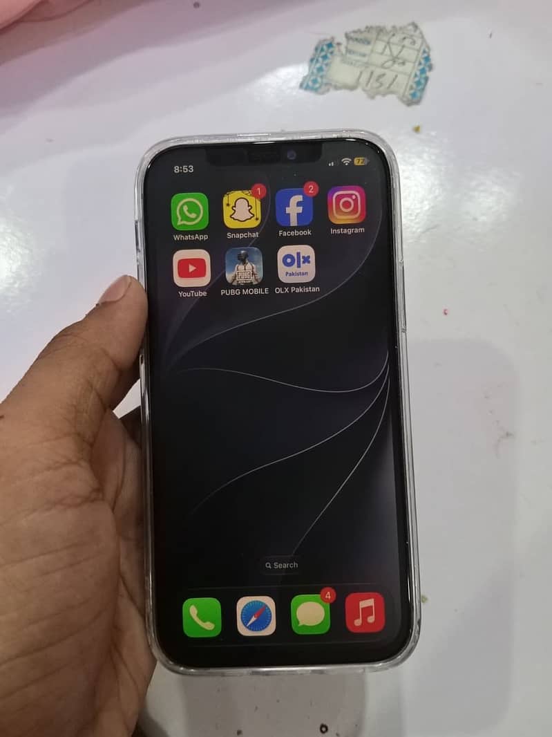 Apple iPhone 12 1
