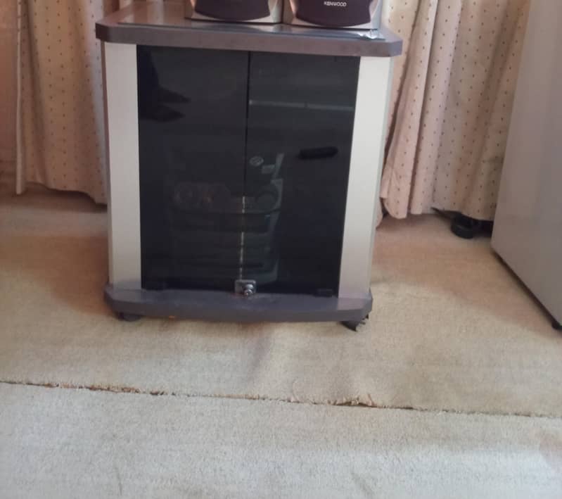 TV trolly 0