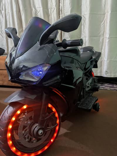 kids electric bike brand new just few hours use 10/10 condition
