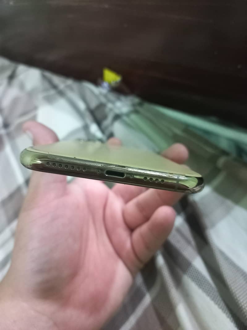 Apple iPhone 11 Pro Max read add 0