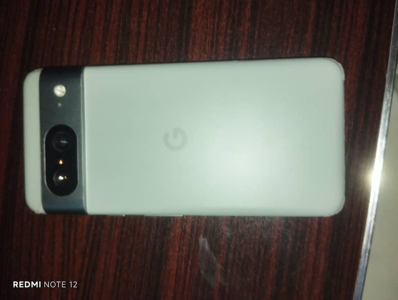 Google Pixel 8 6