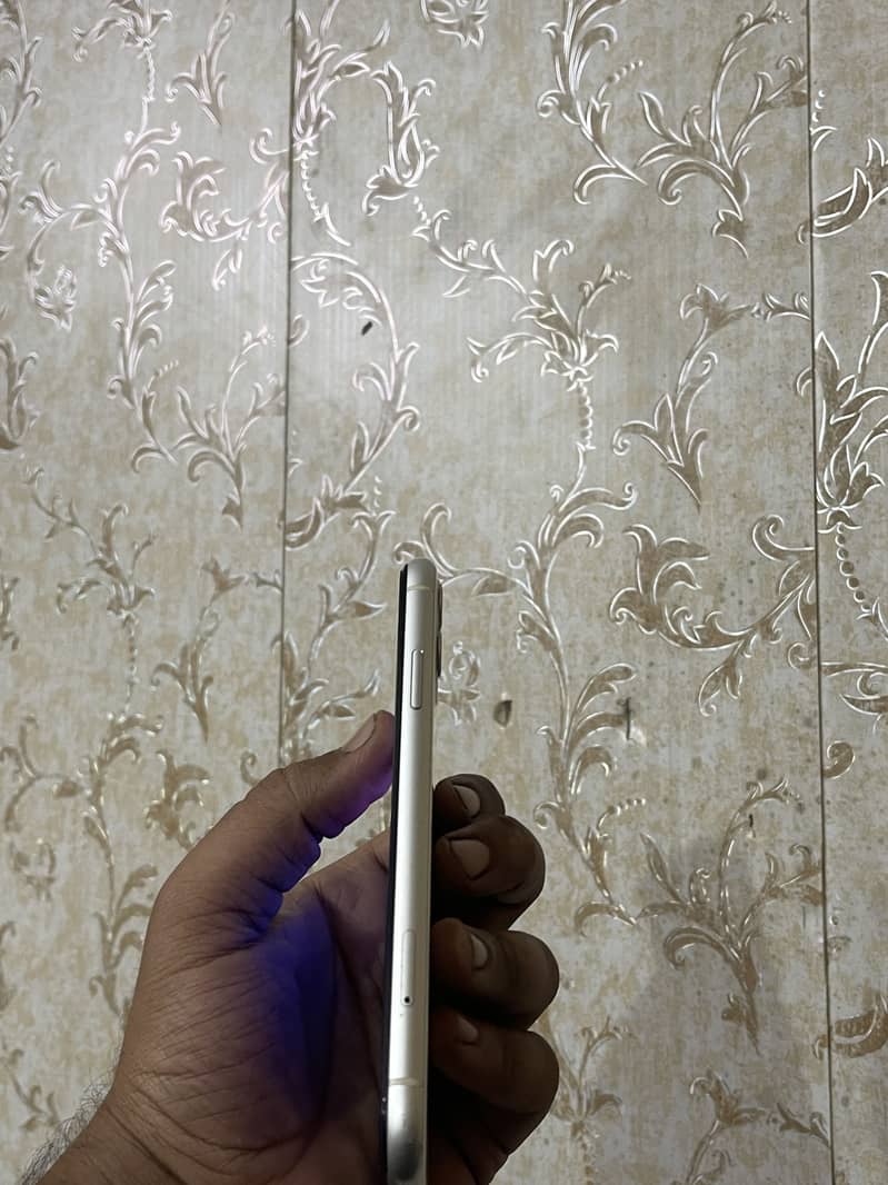 Apple iPhone 11 64gb FU 5