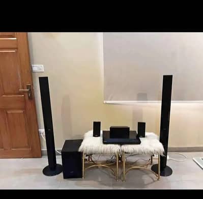 Sony Soundbar 7-Piece Home Theatre System – Excellent Sound