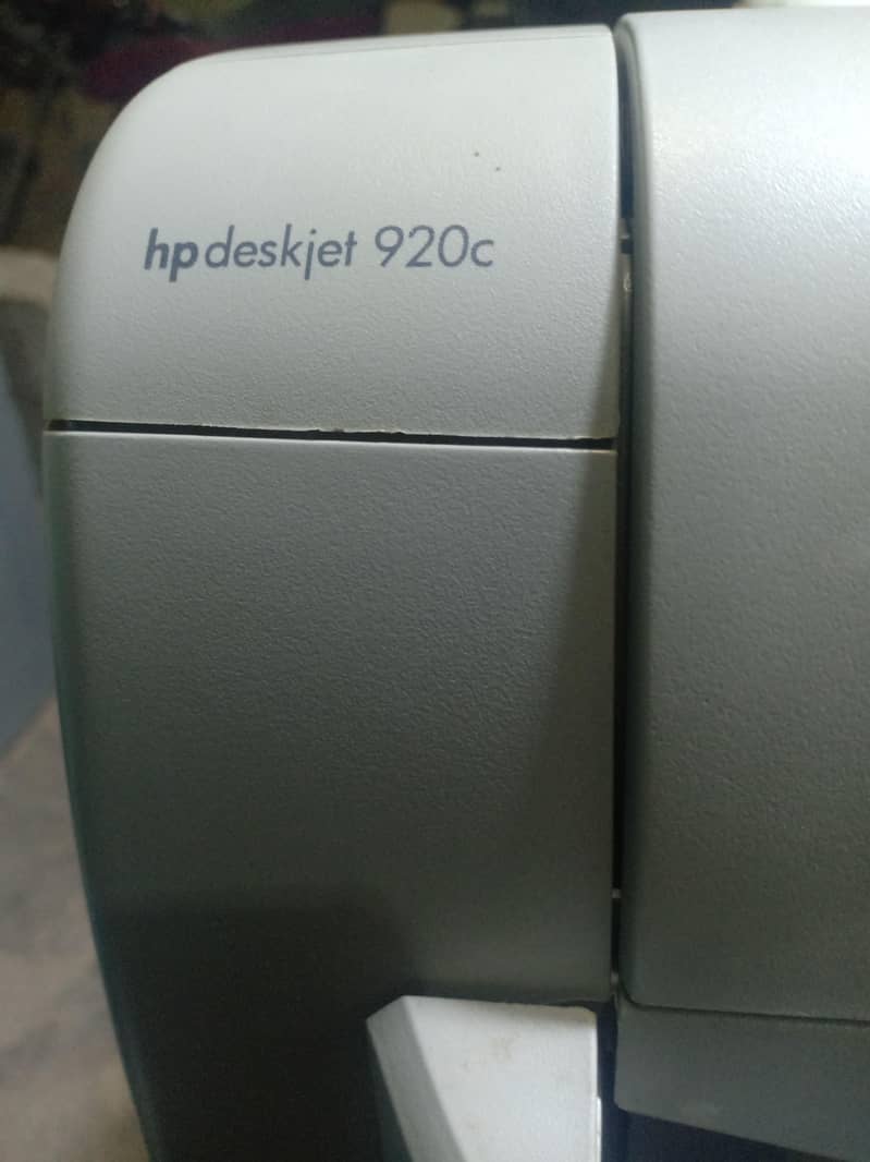 hp Deskjet 920c colour printer 0