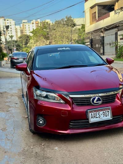 Lexus CT200h 2011