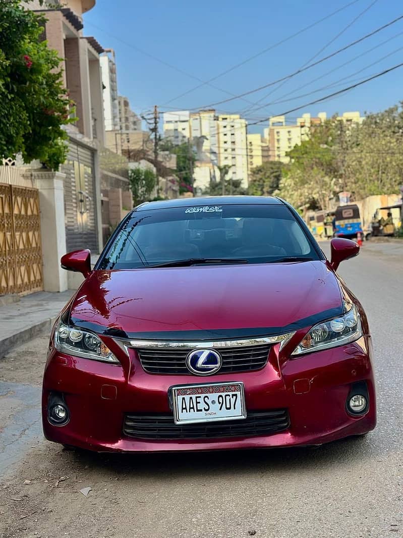 Lexus CT200h 2011 8