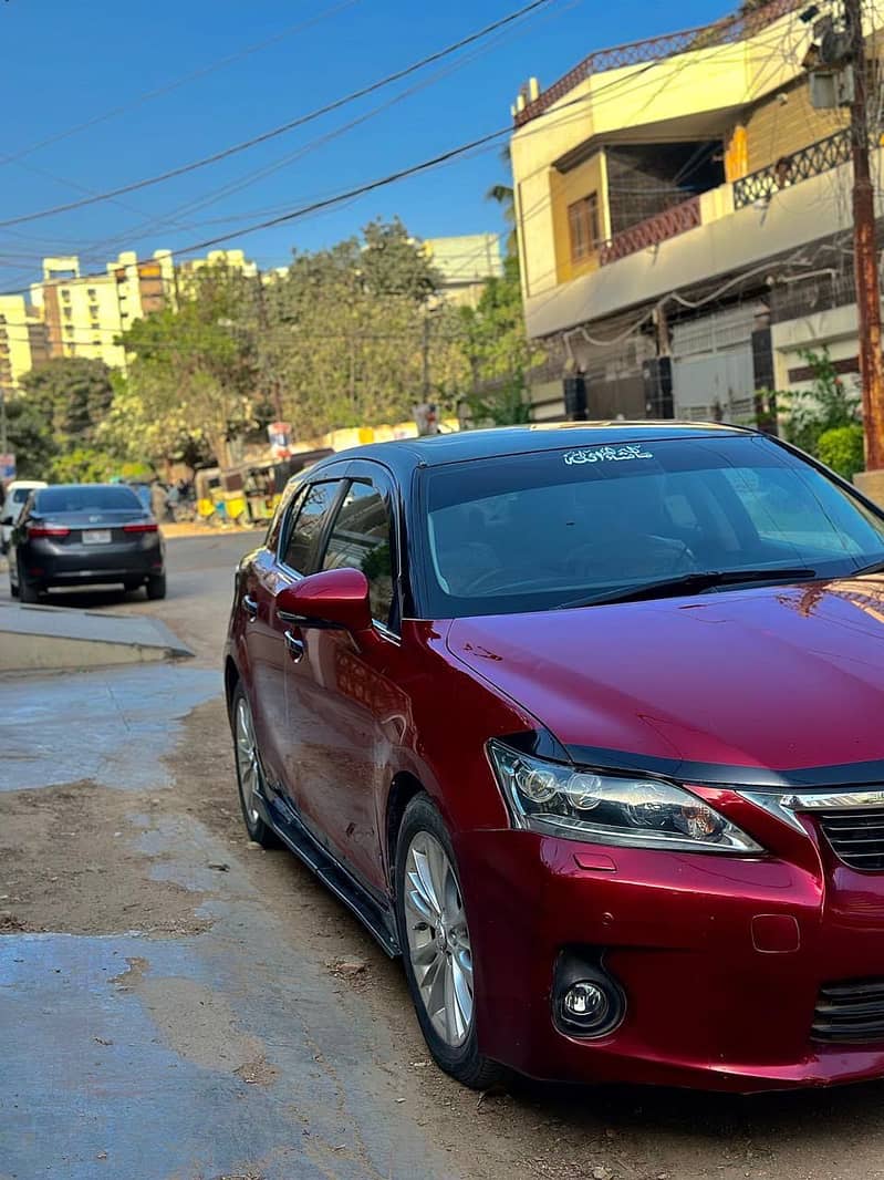 Lexus CT200h 2011 11
