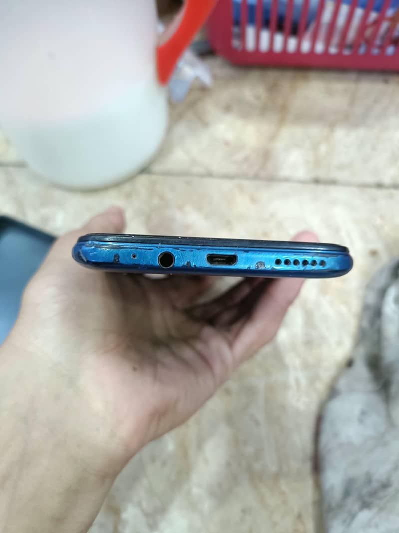 Infinix Smart 6 4