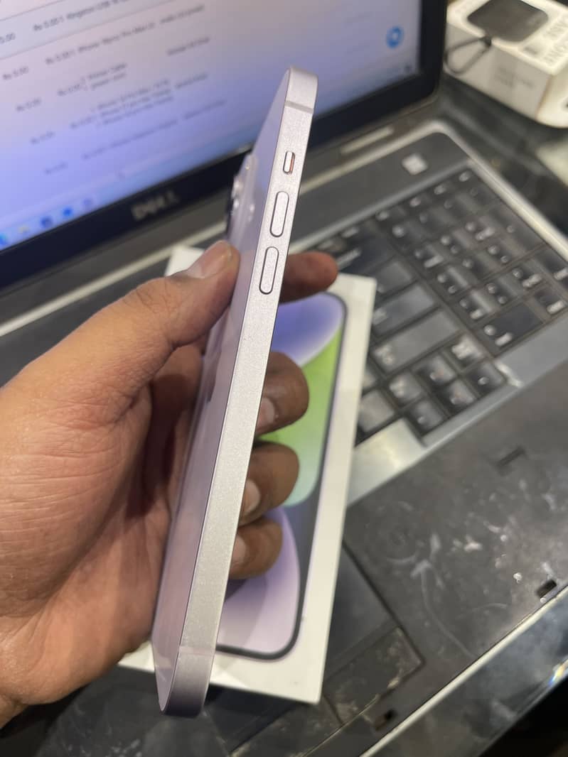 iPhone 14 plus 2