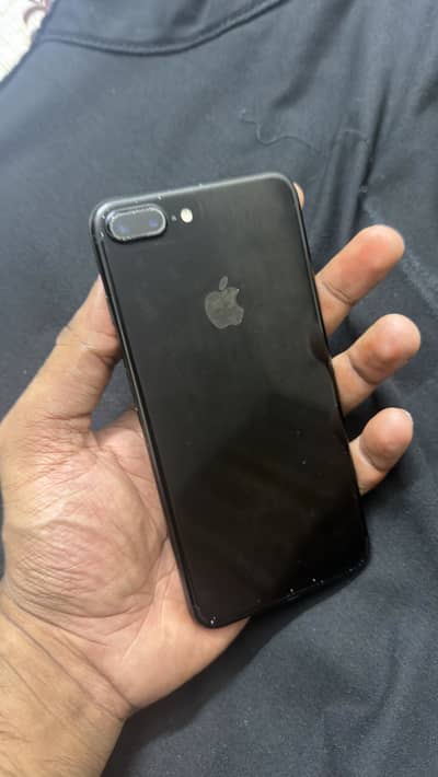 Apple iPhone 7 Plus/ PTA approved /128gb