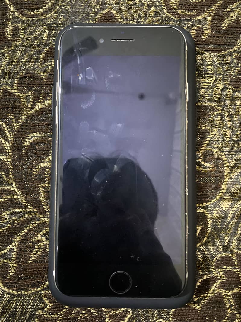 Apple iPhone 7 4