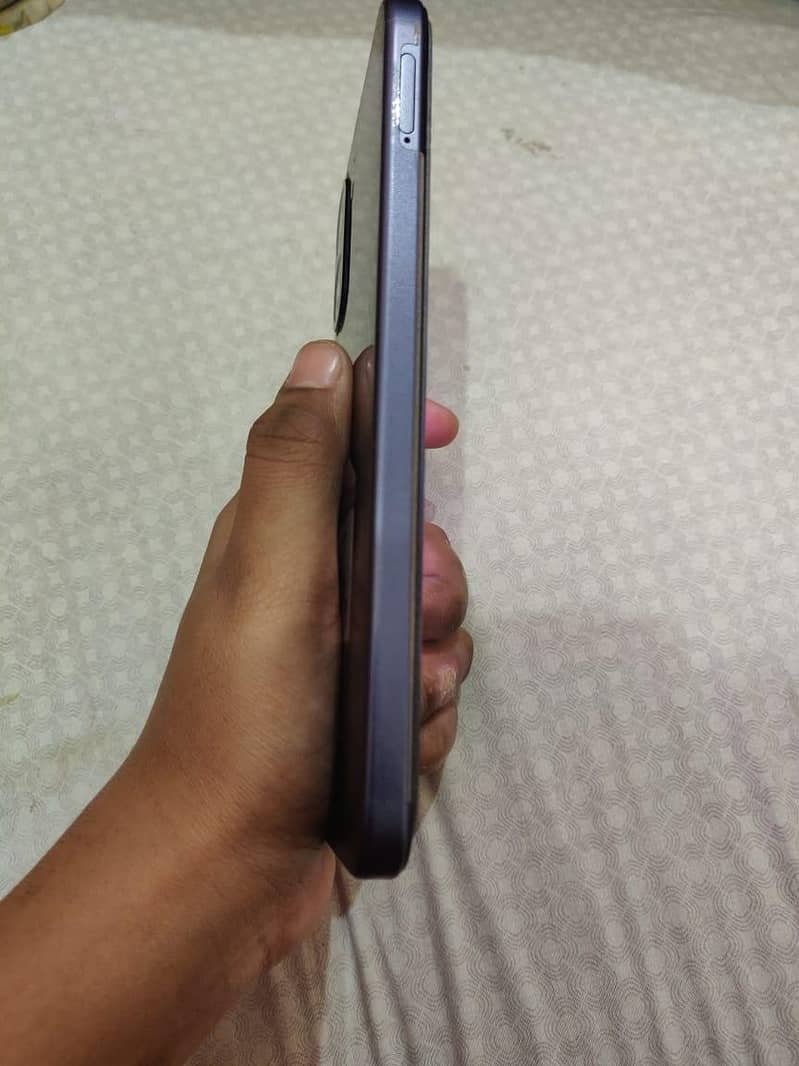 OPPO A6k 1