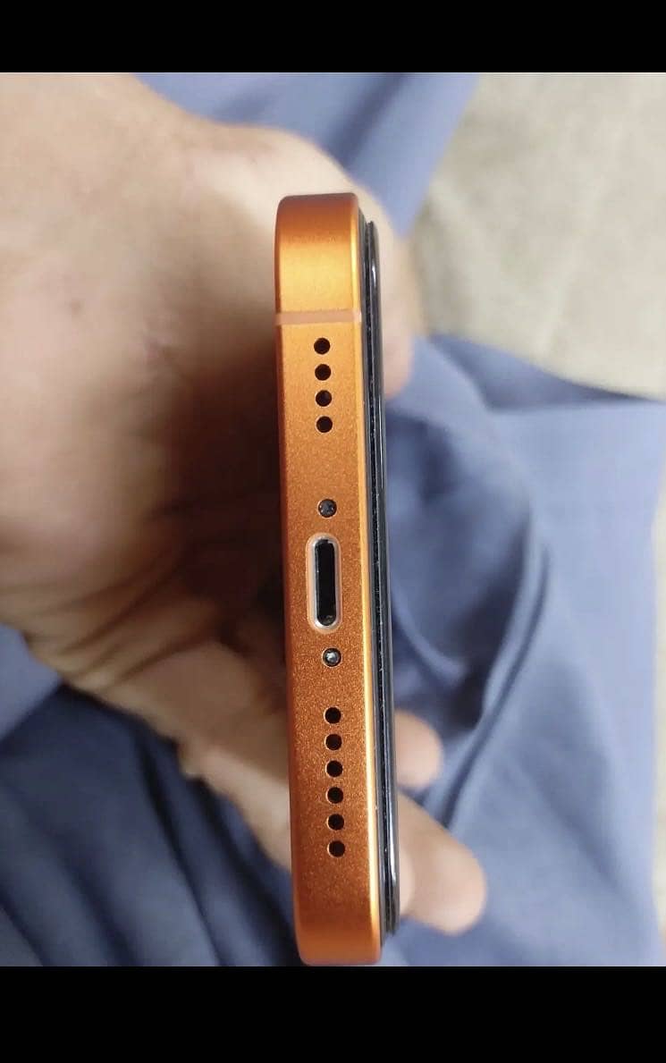 Apple iPhone 11 convert 17pro 3