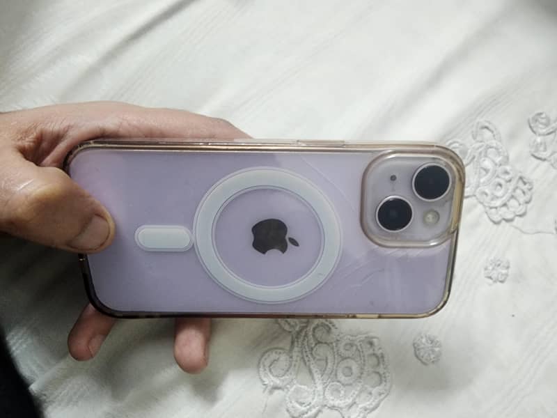 Apple iPhone 14 jv 5