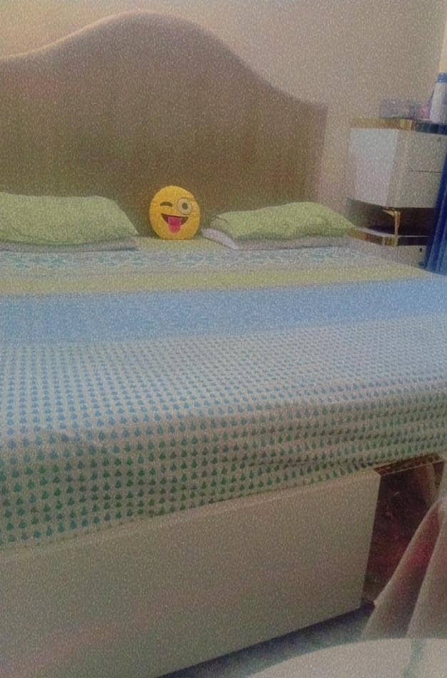beds etc with dressing 7