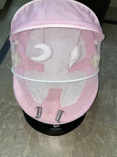 Gentle electric swing for sale urgent
