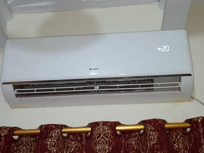 Gree 1 Ton Non Inverter AC Air-conditioning