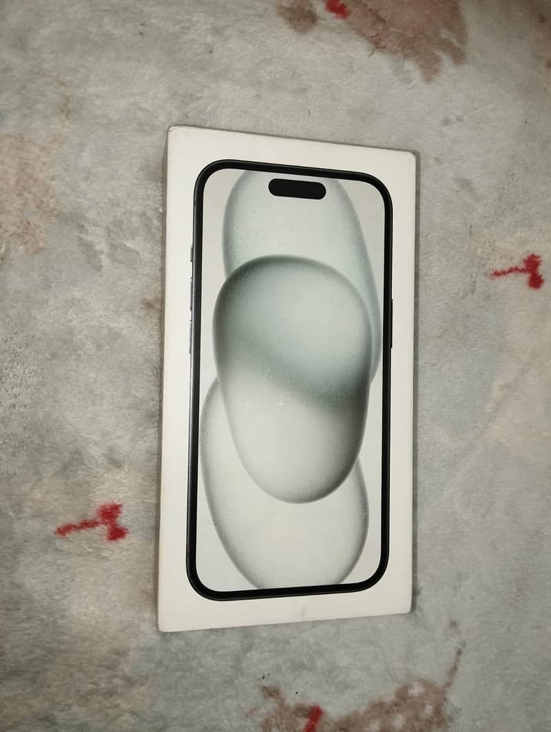 Apple iPhone 15 2