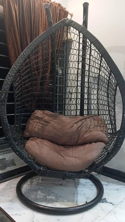 Hanging chair