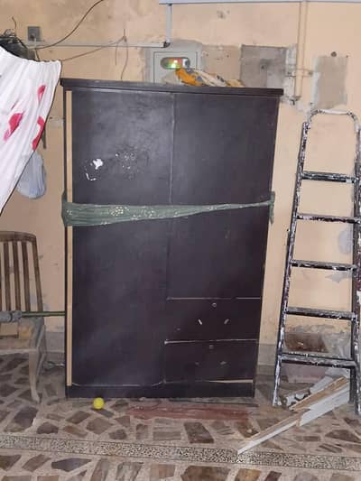 Wardrobe in good condition
