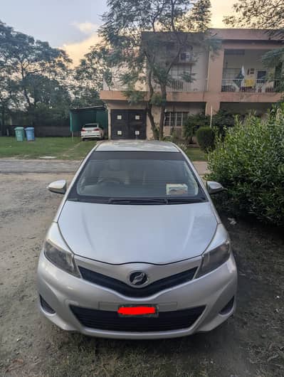 Toyota Vitz 2012