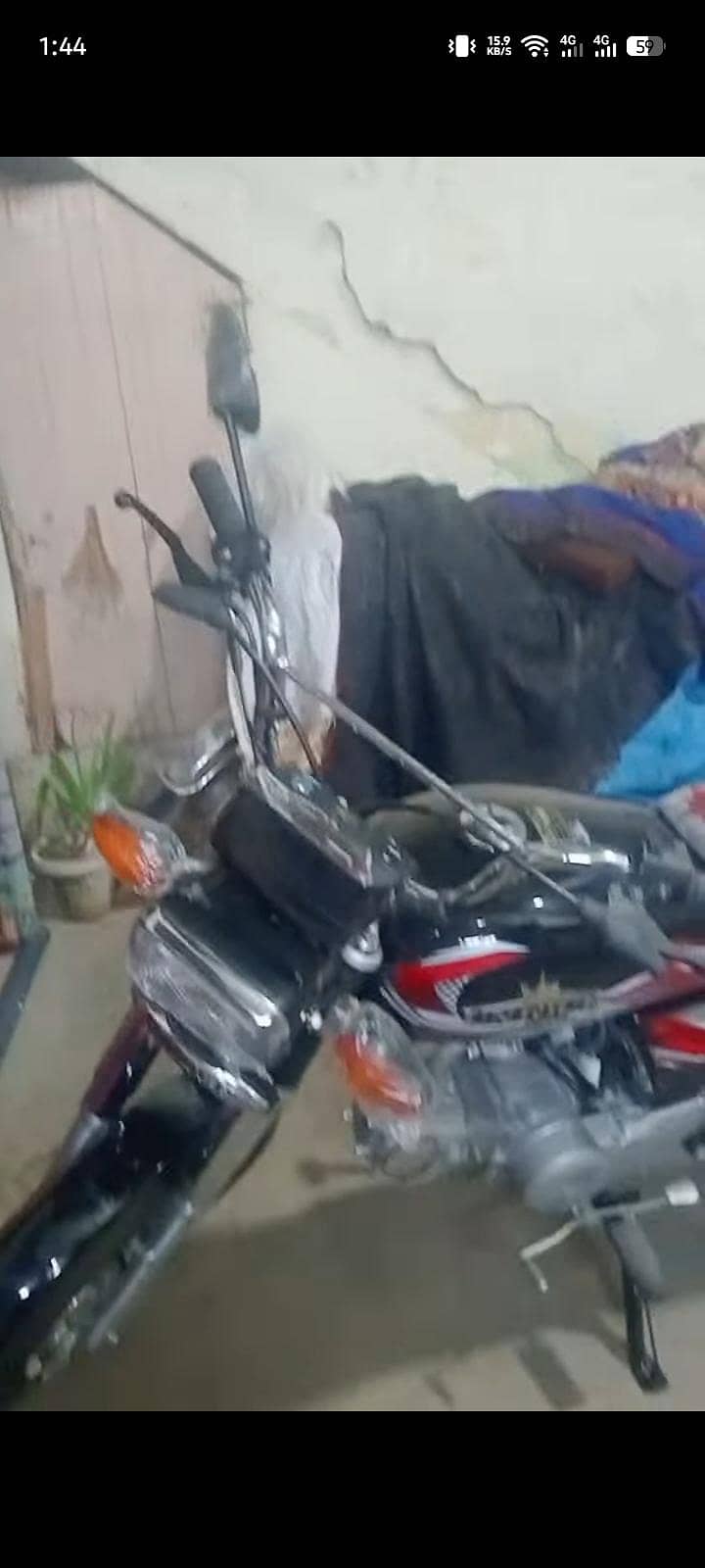 unique black colour 5