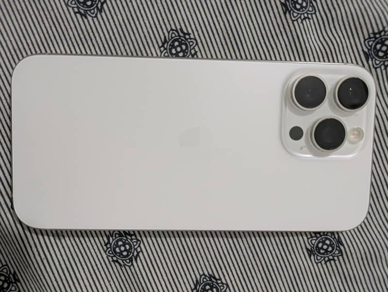 IPHONE 16 PRO MAX 0