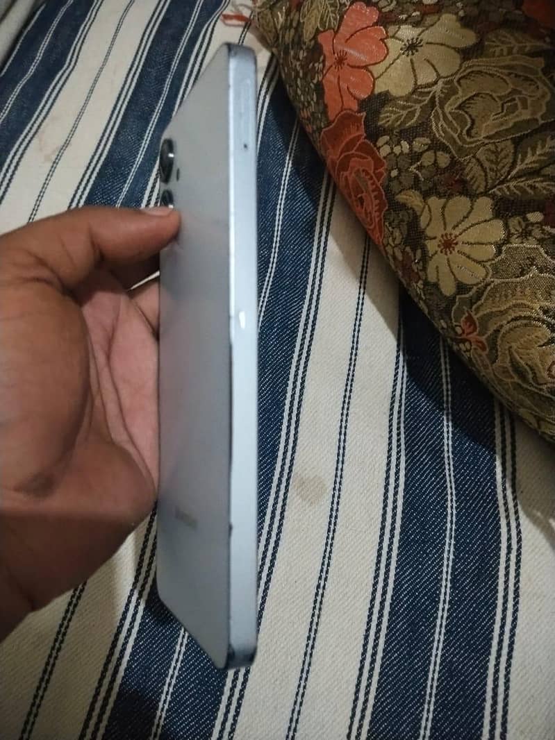 Samsung Mobile A06 1