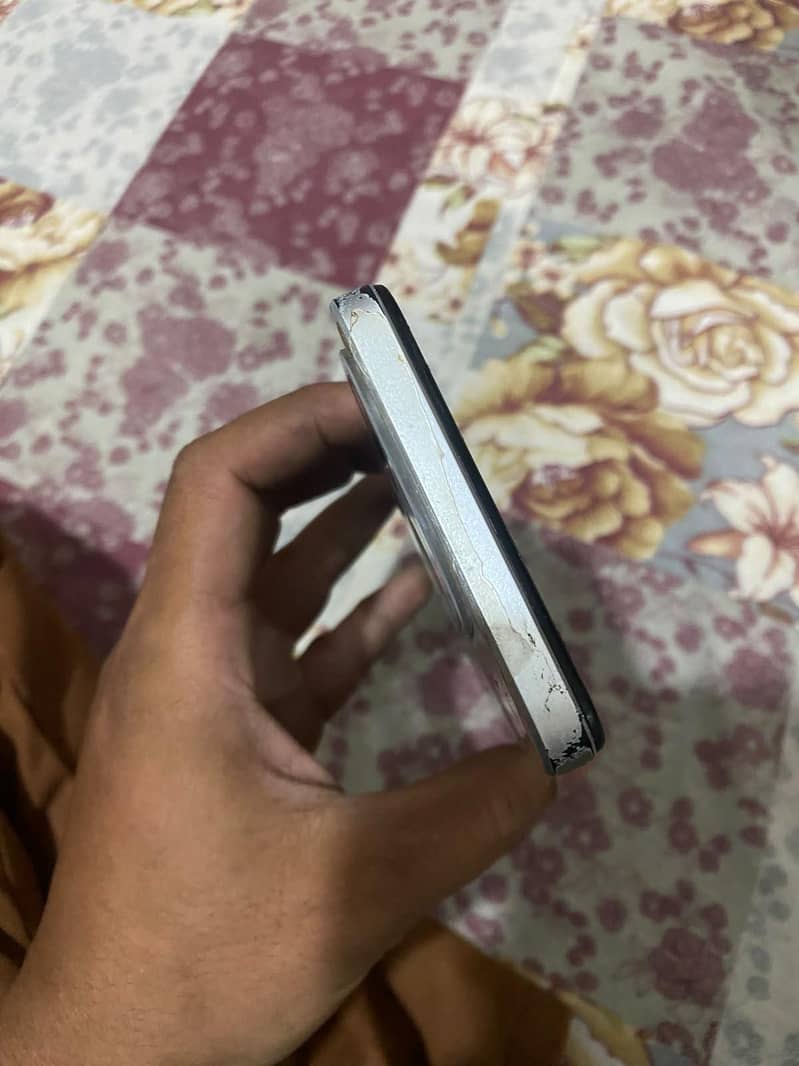 Infinix Smart 8 Plus 2