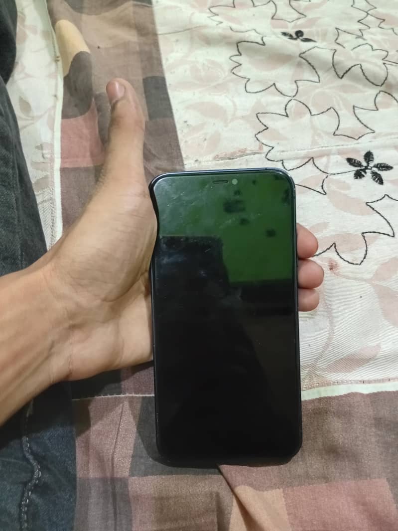 Apple iPhone 11 1