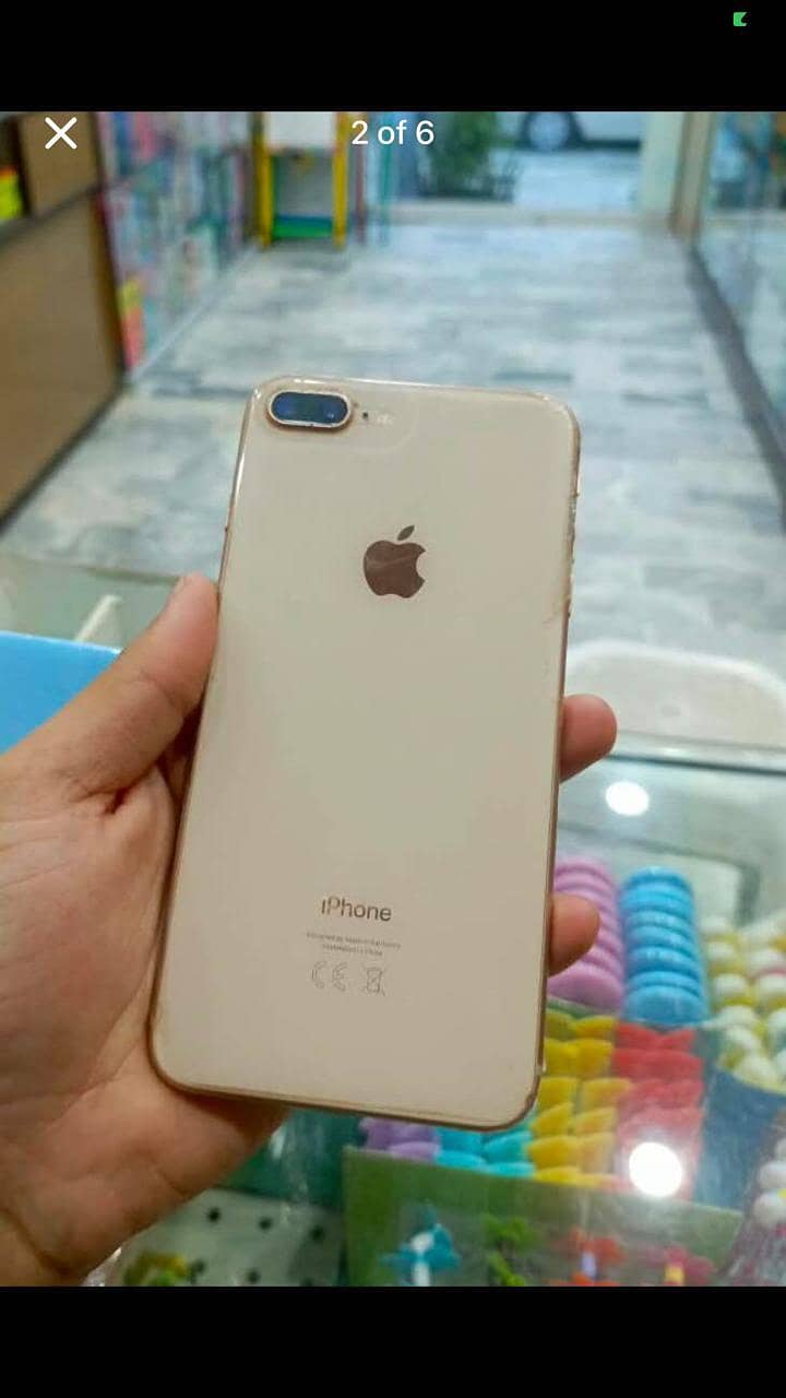 Apple iPhone 8 Plus 4