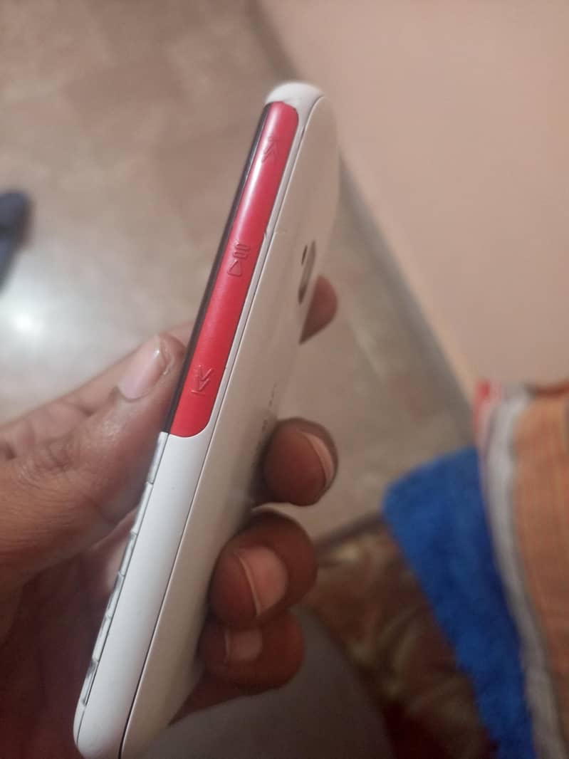 Nokia 5310 3
