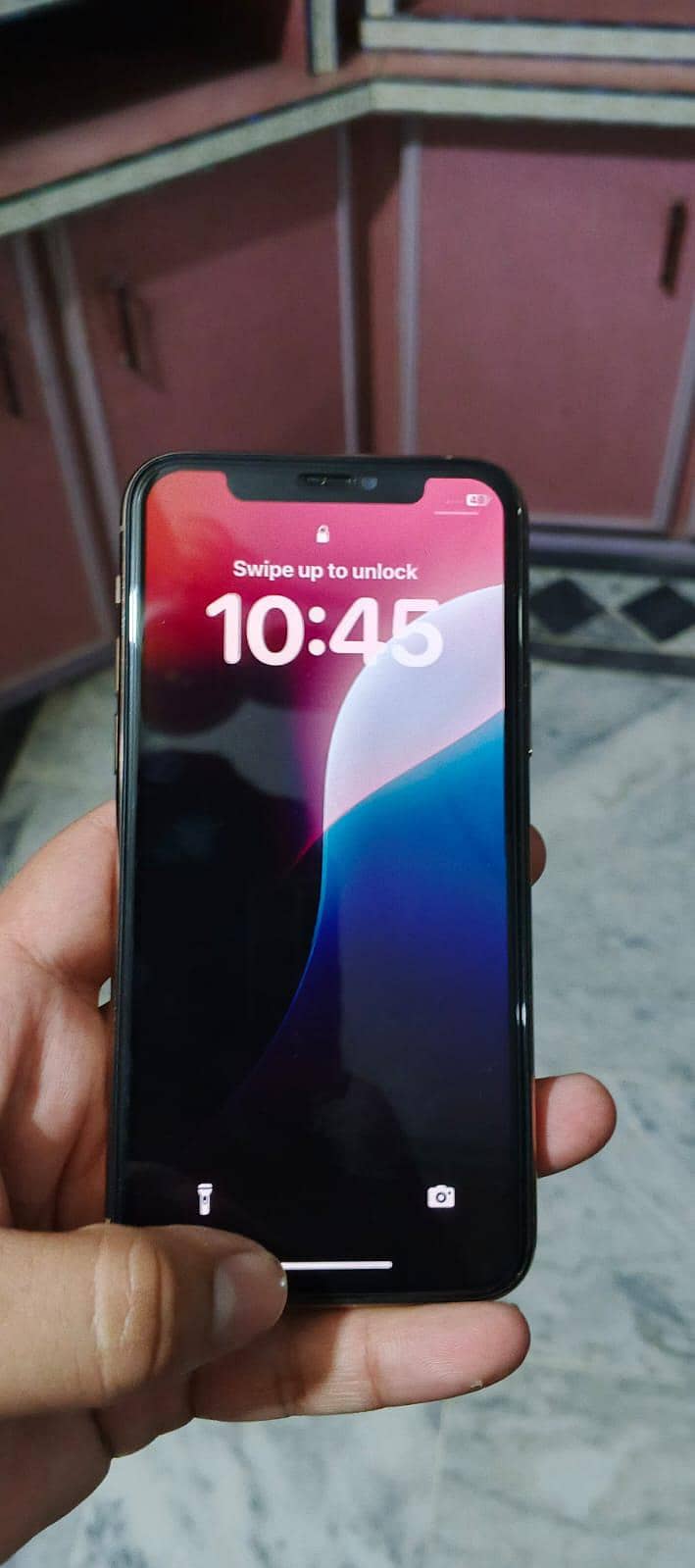 Apple iPhone 11 Pro 4