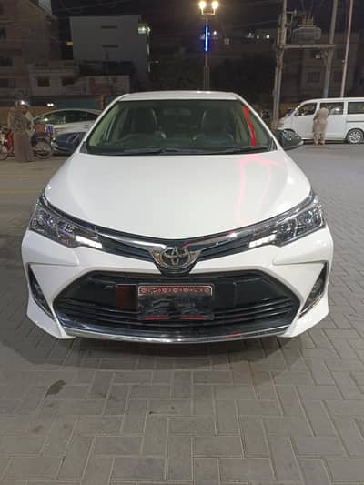 Toyota Corolla Altis grandy 1.8 2015