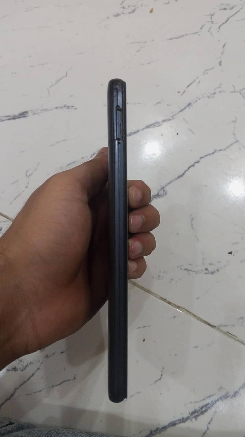 Realme C25 3