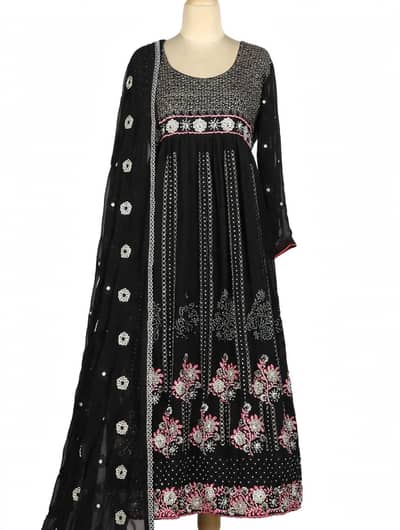 black beautiful maxi