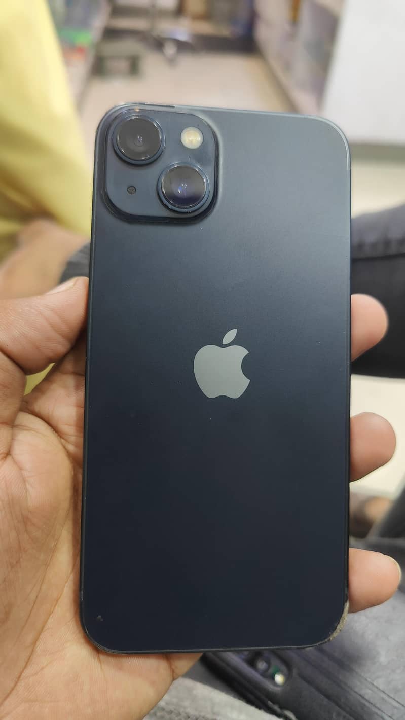 Apple iPhone 13 2