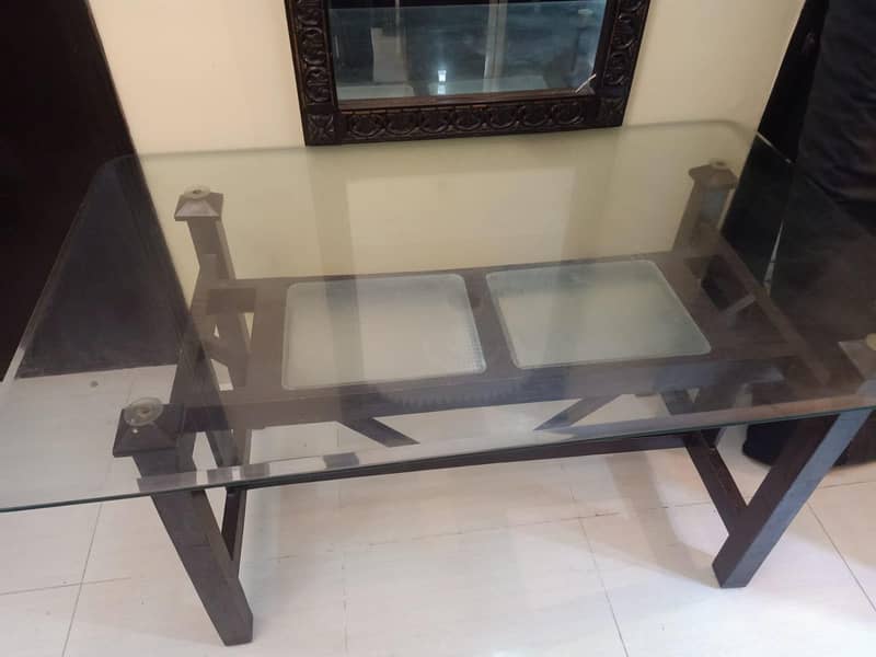dinning table with chairs 0