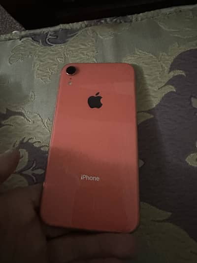 Apple iPhone XR
